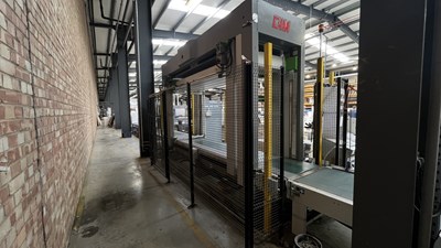 Lot 3 - VM Wepress Twin EP/820 single bed carcass press, serial no. M004286(2015) 2.500kg weight. 6 bar pneu