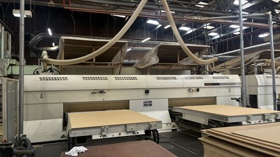 Lot 19 - SCM Ergon CNC machining centres